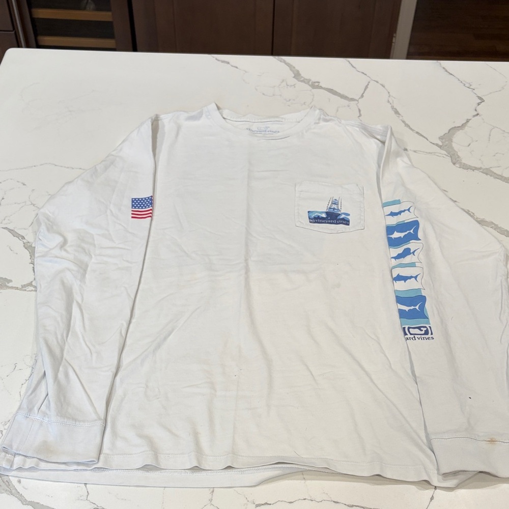 Guy Harvey, Columbia, Vineyard Vines Men’s Casual Shirt Bundle - Picture 10 of 16